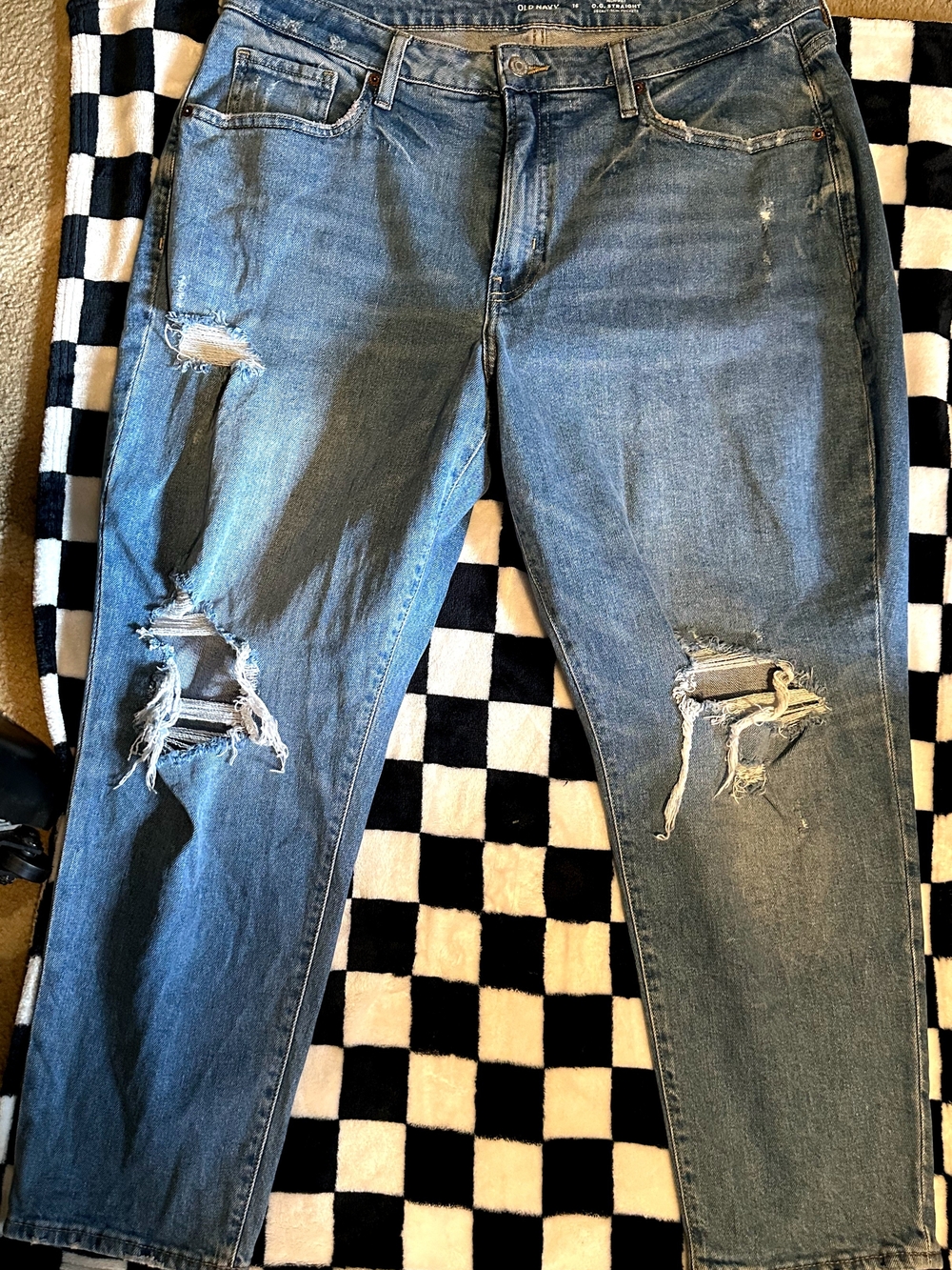 Old Navy Men's Blue Ripped Relaxed Jeans